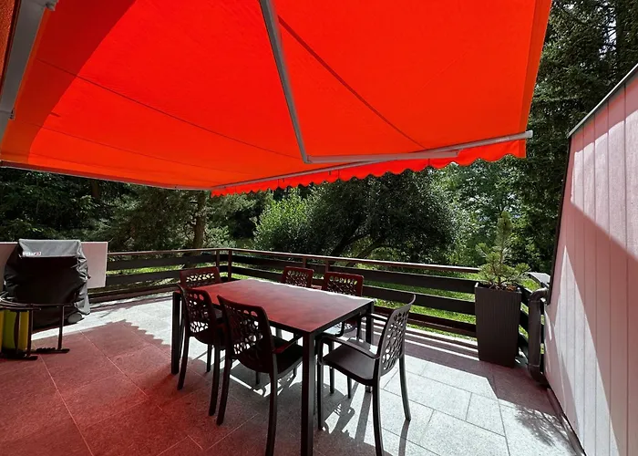 Snowstar-next To Lift And Golf-crans Montana 克莱恩 蒙塔纳